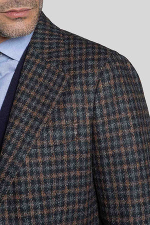Lapel and shoulder details of Zero Guncheck Brown & Grey Jacket