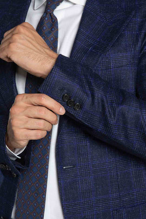 Sleeves' Buttons Details of Ardito Navy Glencheck Suit