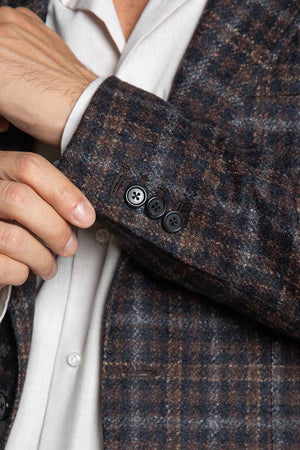 Sleeve's detail of Zero Overcheck Brown & Grey Jacket